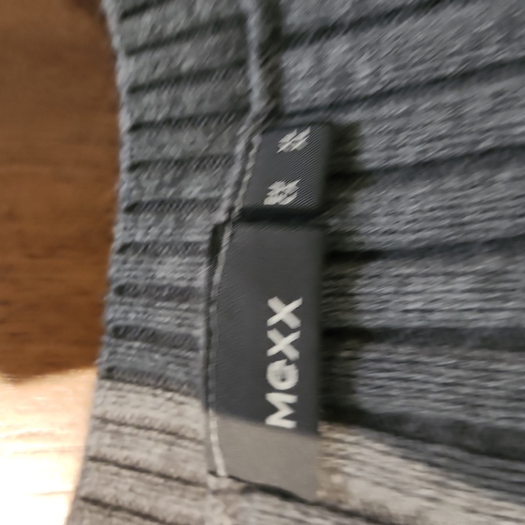 MEXX Men's Sweater - Picture 2 of 6